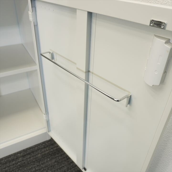 ナイキ ビジネスキッチン W600 D450 H1800 ホワイト