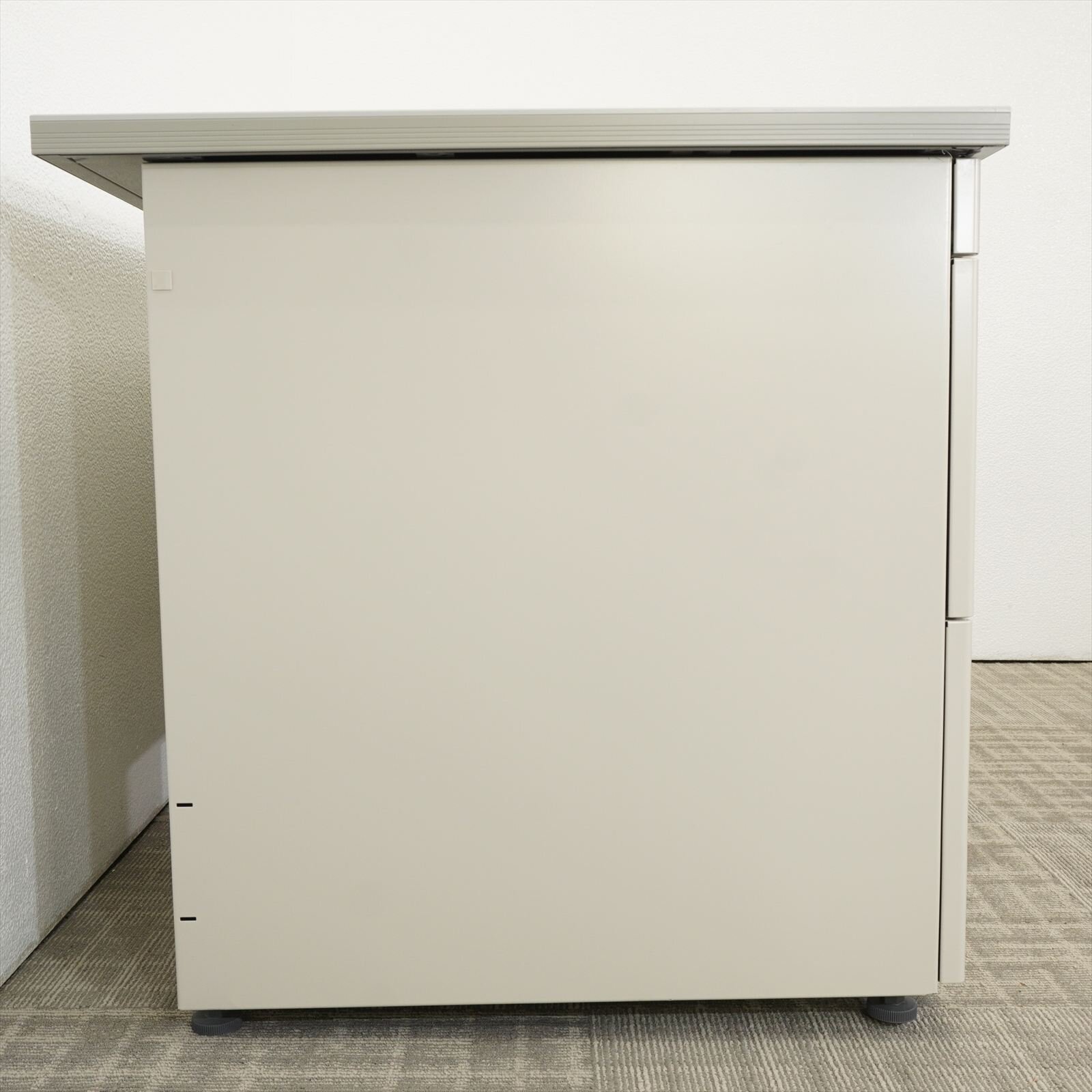 コクヨ SR型 両袖机 147 3×3段 白取手