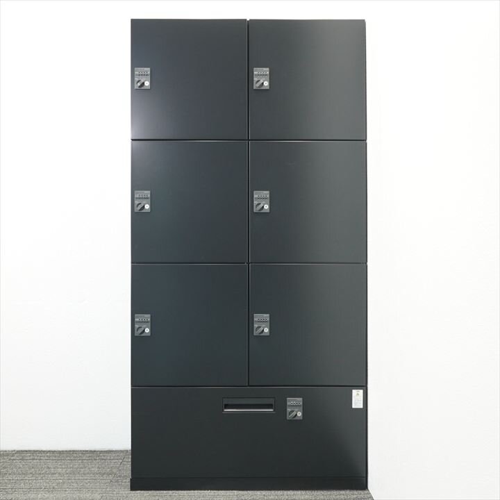 コクヨ エディア ダイヤル式6人用モバイルロッカー + ダイヤル式下段ラテラル書庫 投入口無し コンセント付 ダブルベース H1800 ブラック