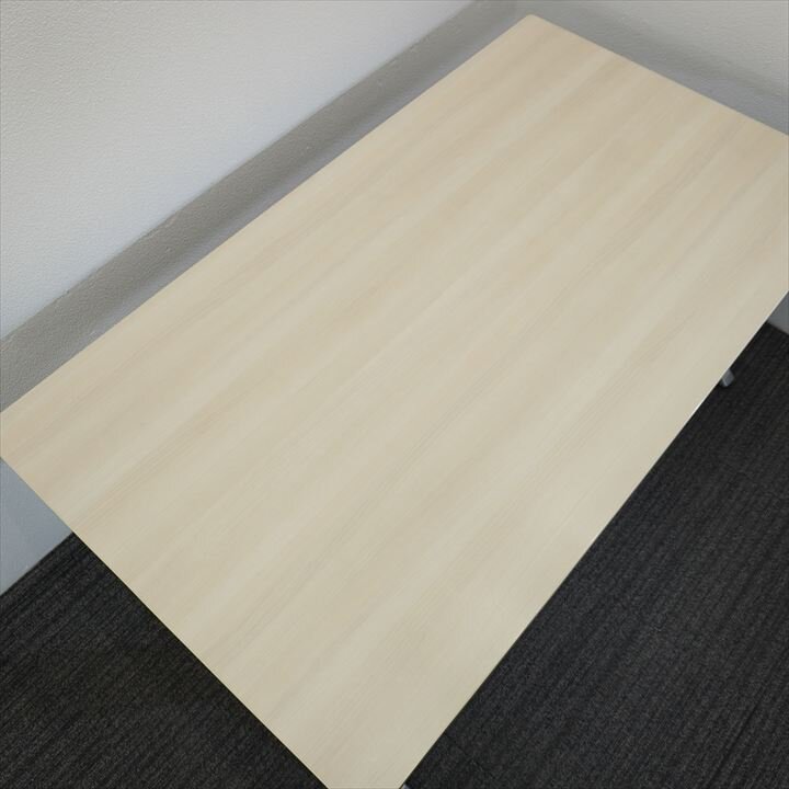 オカムラ リフティオ 手動昇降テーブル 木目 W1600 D900 H700-1000