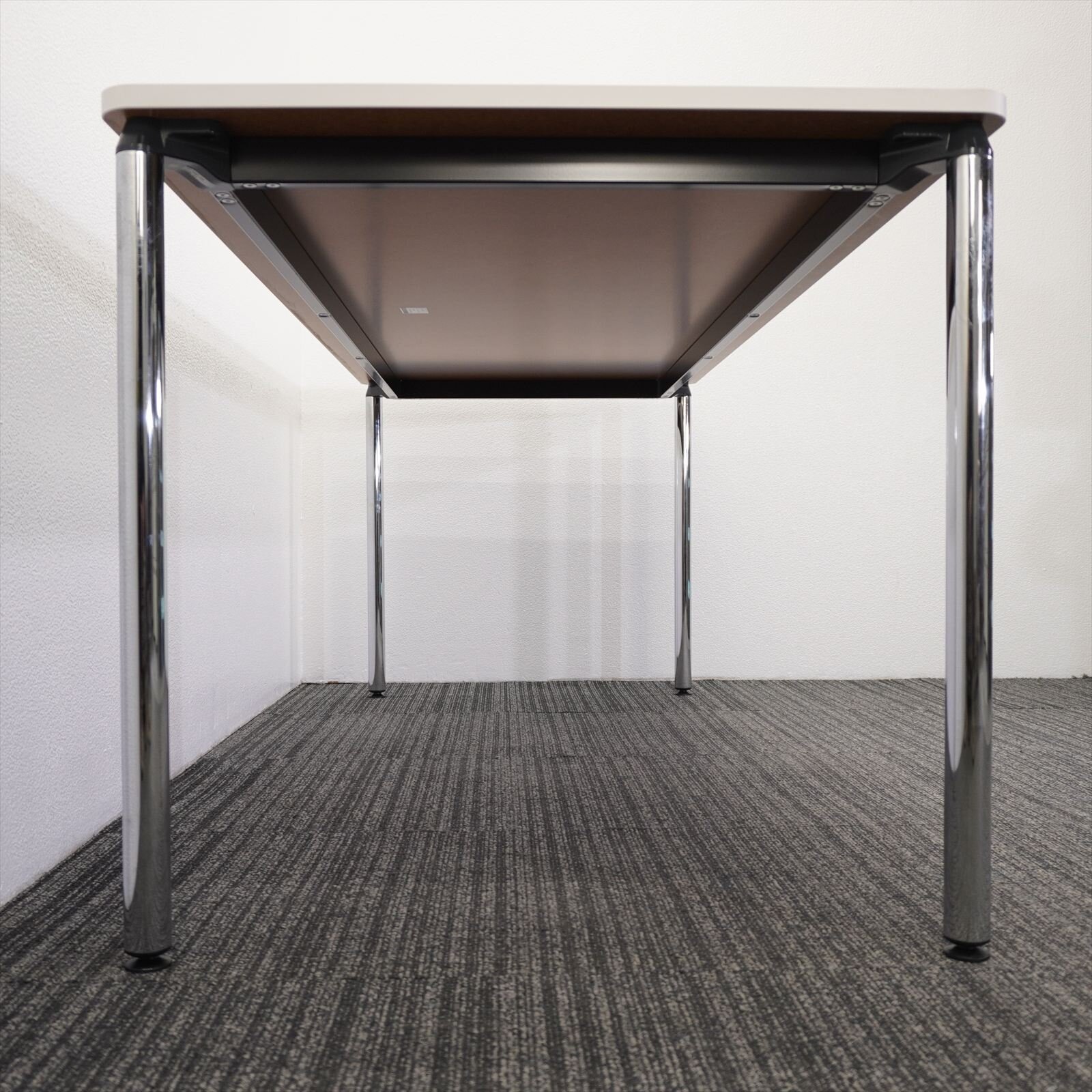 イトーキ ＤＣ ミーティングテーブル W1800 D750 H720 特価品