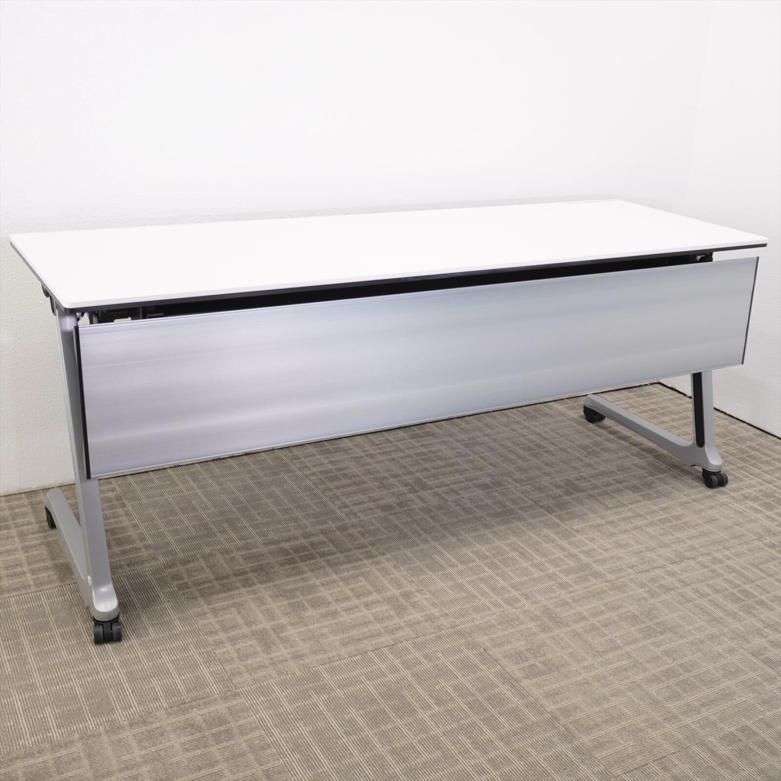 オカムラ インターアクトPRO フラップテーブル 1860 ホワイト