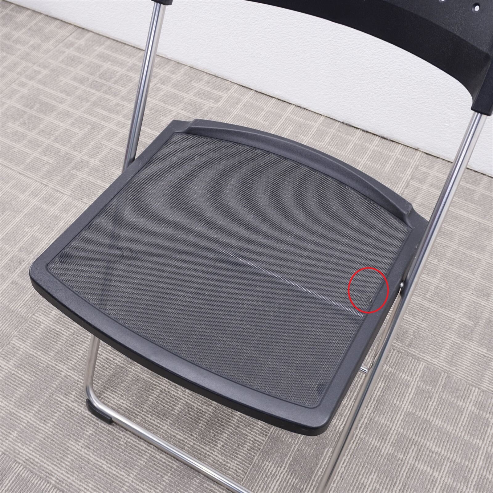 コクヨ パンタ 折畳椅子 ブラック 特価品