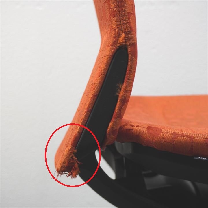 オカムラ　モード　オレンジ 　特価品