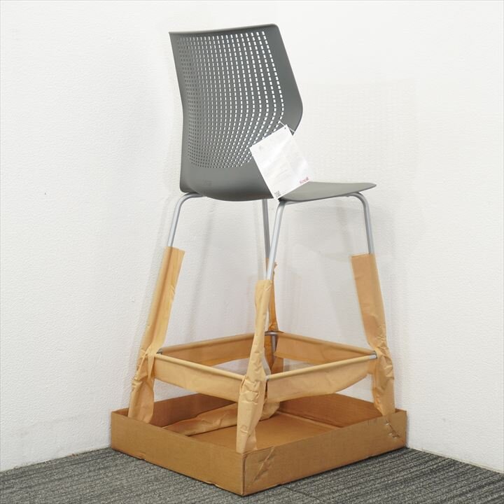 【B級／未使用品】イトーキ取扱 Knoll(ノル) マルチジェネレーション スツールタイプ バーハイト シルバー塗装脚 ダークグレー