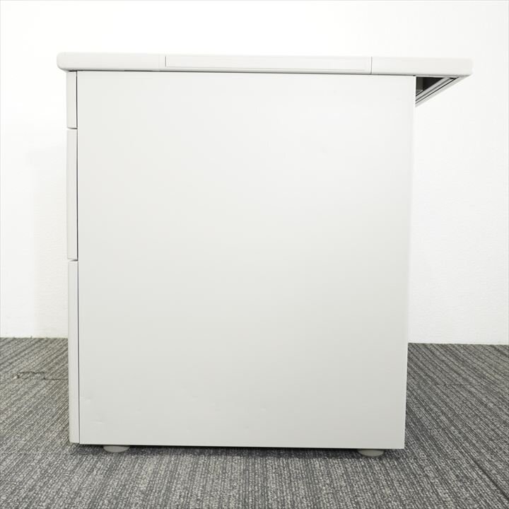 オカムラ SD－V 片袖机 107