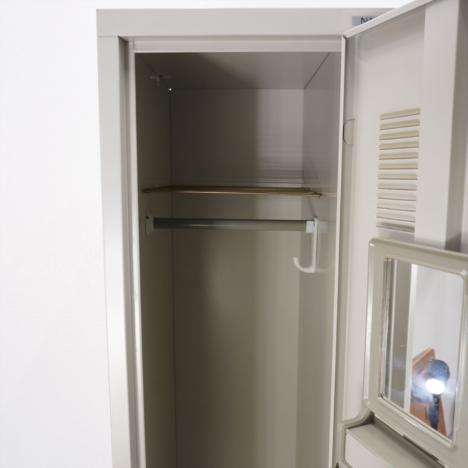 ナイキ ２人用ロッカー