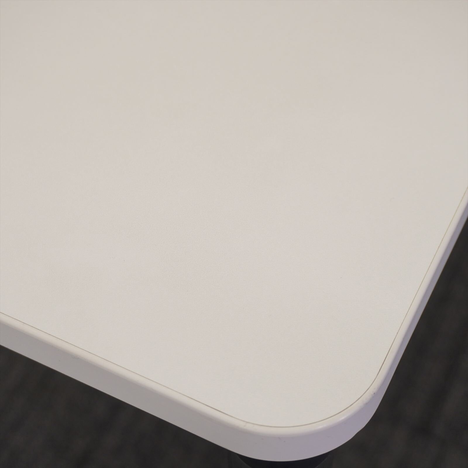 イトーキ ＤＣ ミーティングテーブル W750 D750 H720 特価品