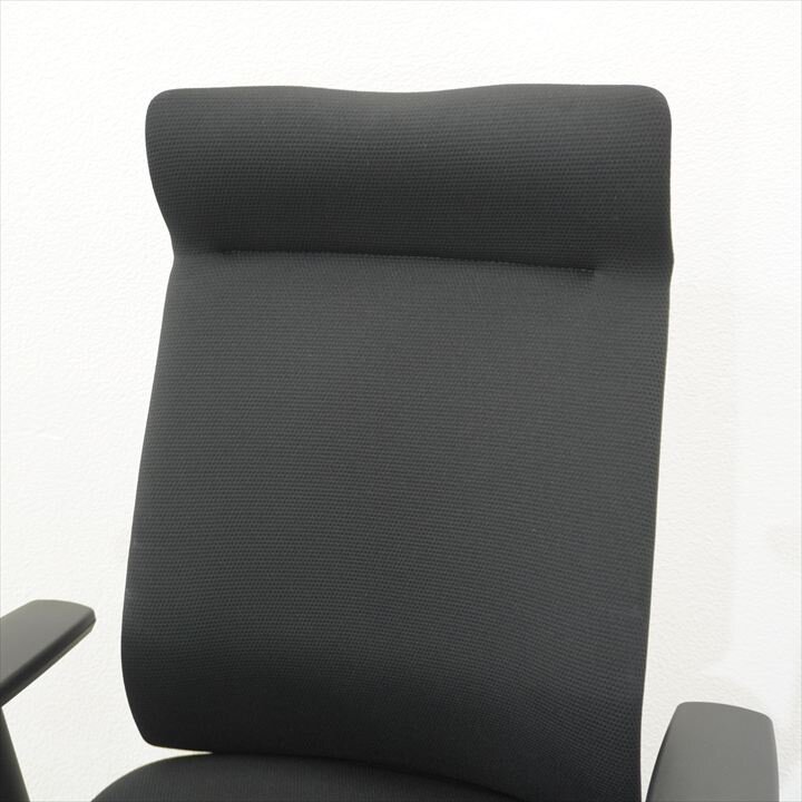 コクヨ ウィザード３ 固定肘 ミドルマネージメント ブラック