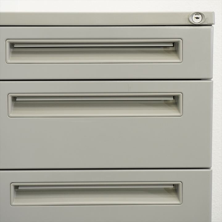 ウチダ フィード ３段ワゴン