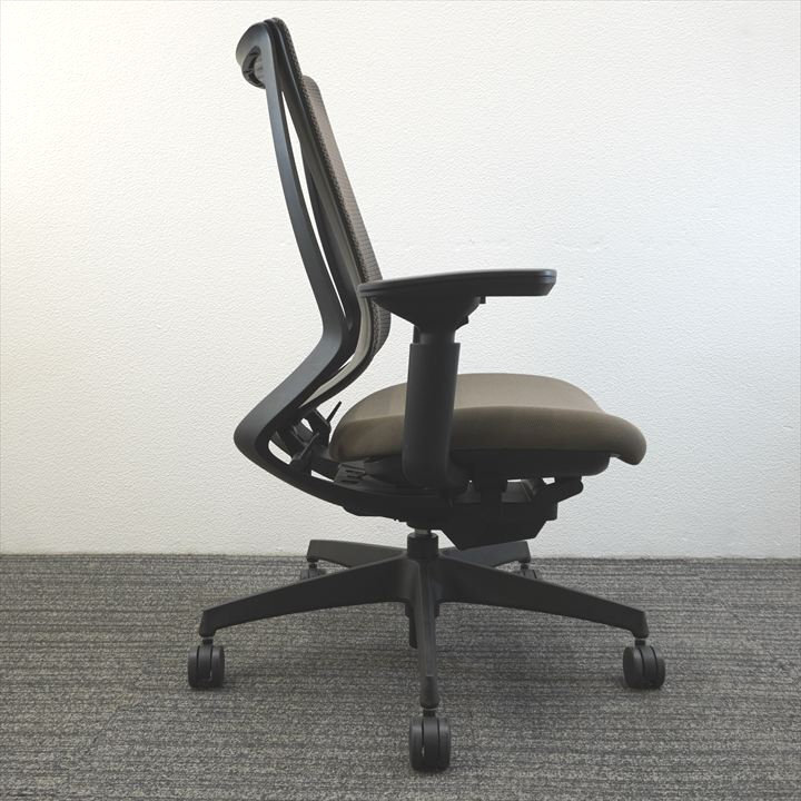 コクヨ デュオラ 稼動肘 ハイバック ブラウン