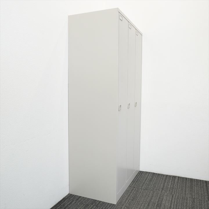 イトーキ L型 ３人用ロッカー