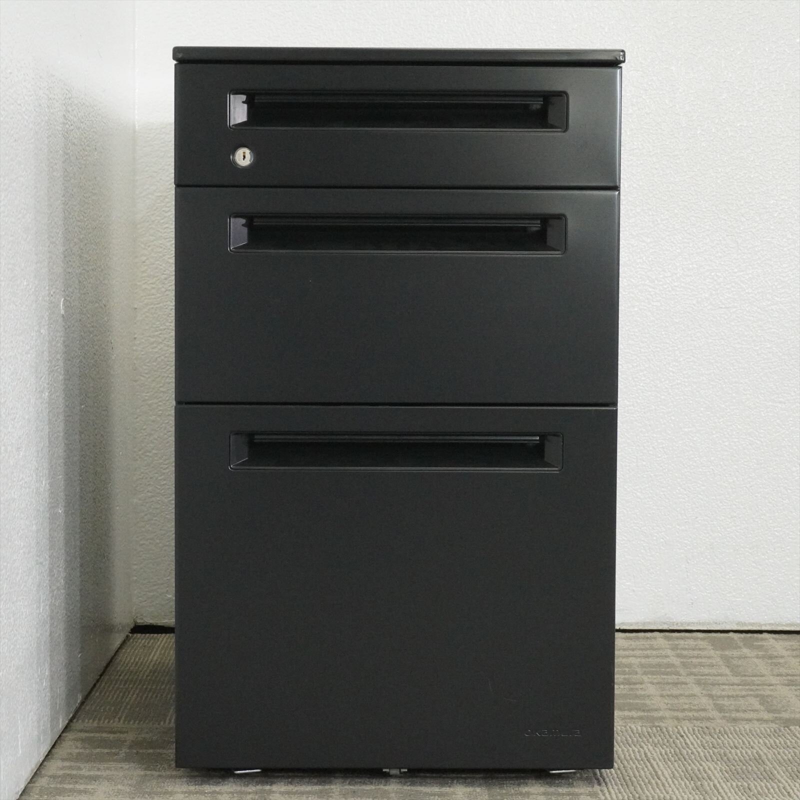 オカムラ アドバンス 3段ワゴン ペントレー H650 ブラック