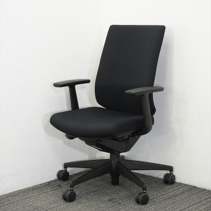 コクヨ ウィザード２ 固定肘 ハイバック ブラック