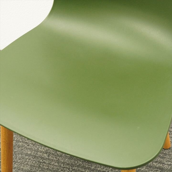 ヴィトラ ハル ＲＥ ウッドチェアー グリーン