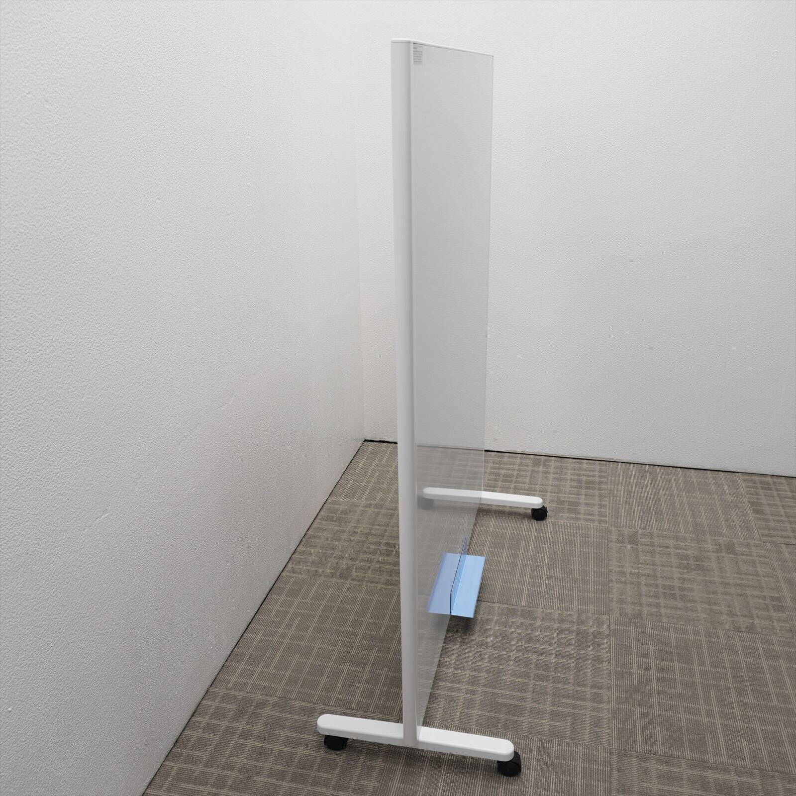 コクヨ パーティション 片面ホワイトボード キャスター付 W1230 H1500 (1)