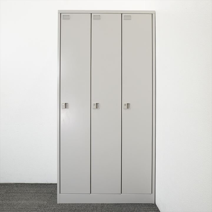 イトーキ L型 ３人用ロッカー