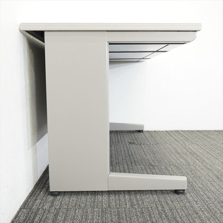 イトーキ CZ 平机 147 WE色