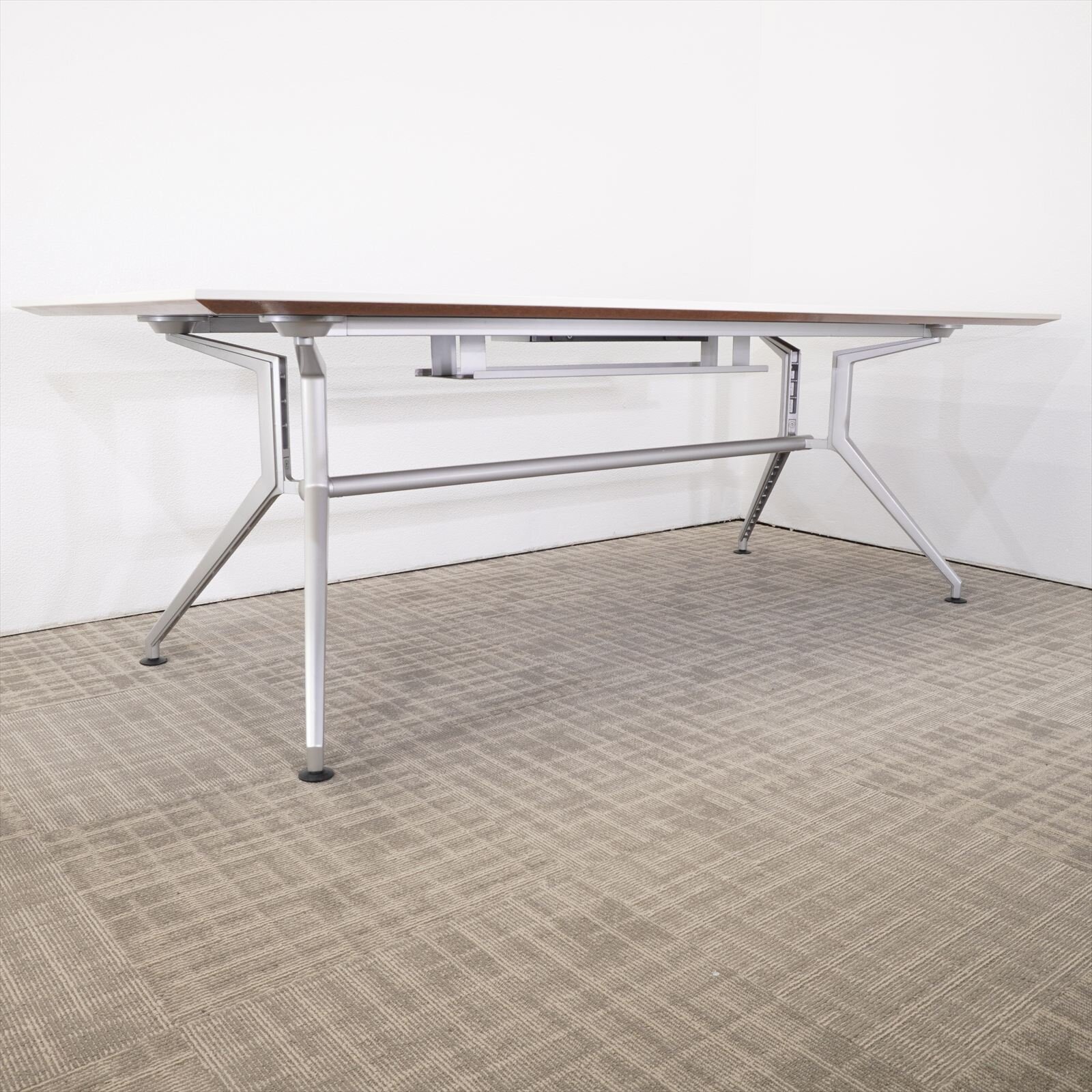 イトーキ DD ミーティングテーブル W2100 D900 H700