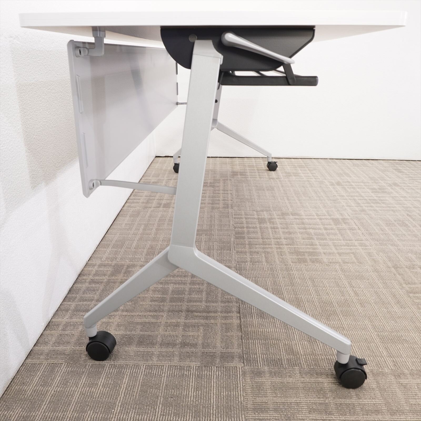 コクヨ リーフライン フラップテーブル 1860