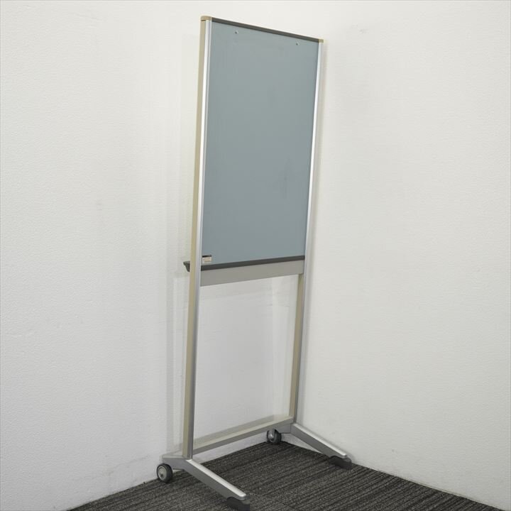 イトーキ フリップチャートボード 脚付ホワイトボード W640 D494 H1782 特価品