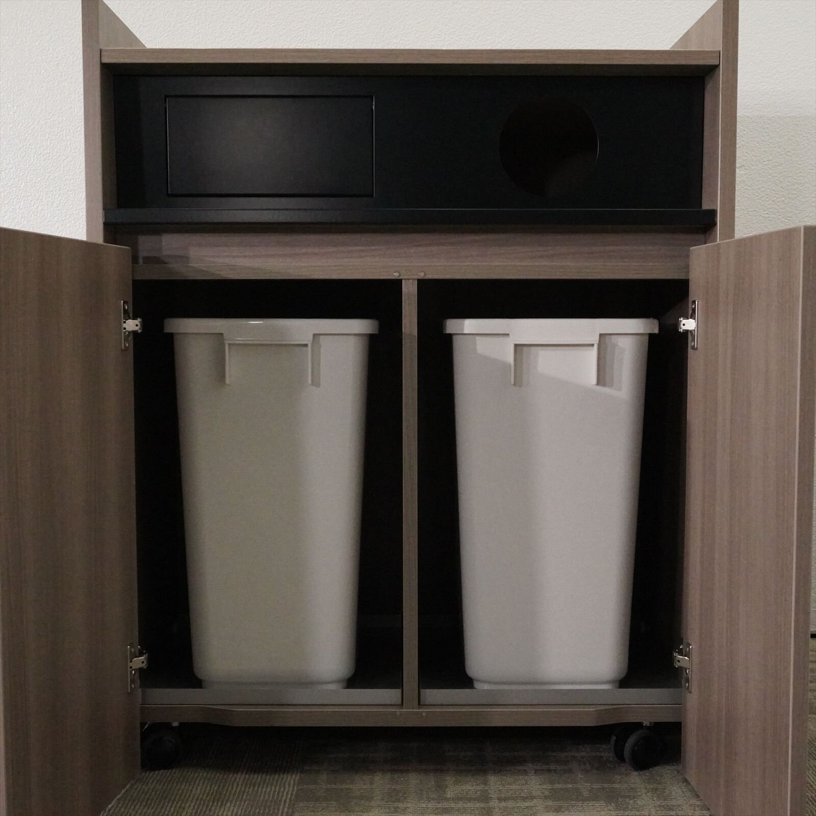 オカムラ ライブス トラッシュユニット W750 D450 H925