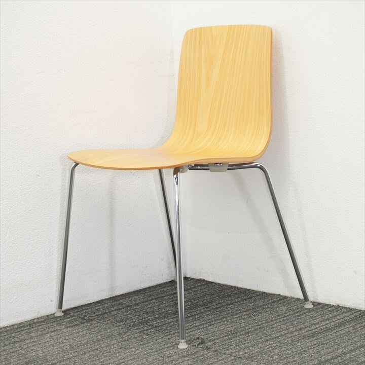 アルペール アーヴァ 木製スタッキングチェア