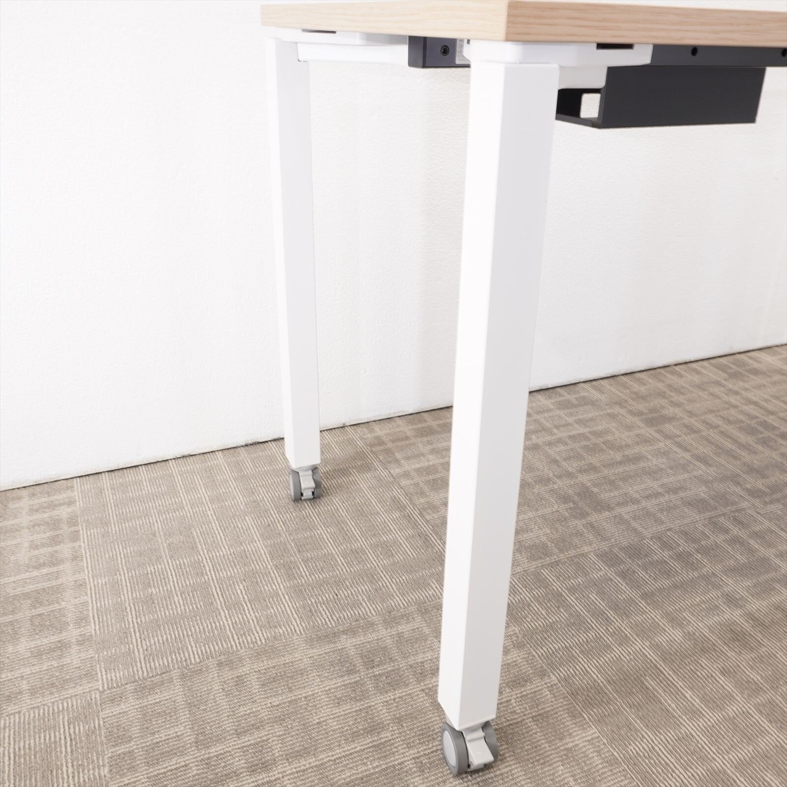 コクヨ ワークフィット スタンダードテーブル 126 キャスター付