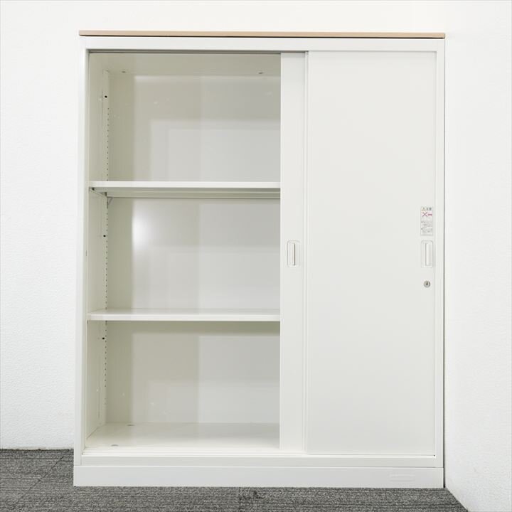 オカムラ レクトライン ３枚引戸書庫 天板付 W900 D400 H1115