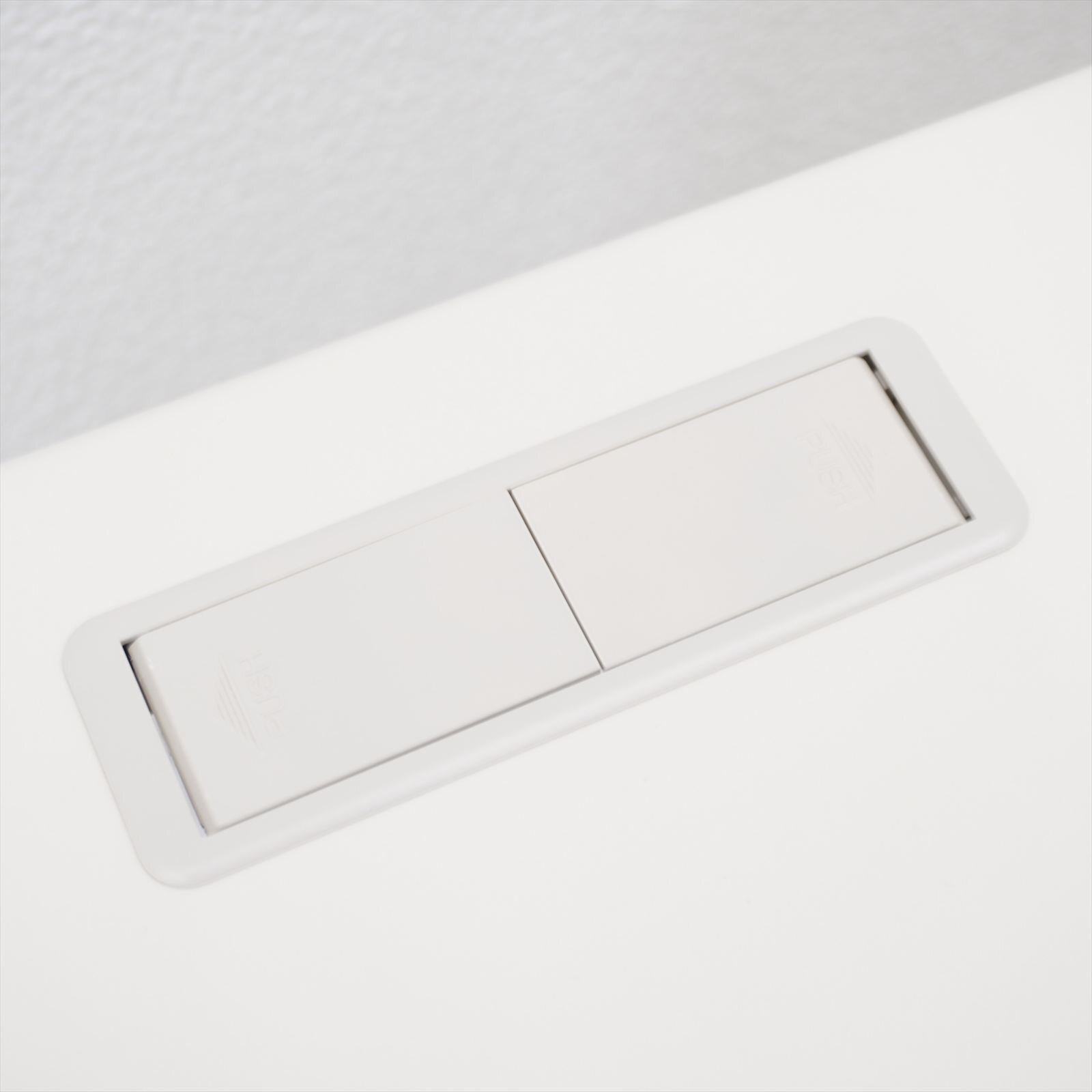 イトーキ CZ 片袖机 107 W7色