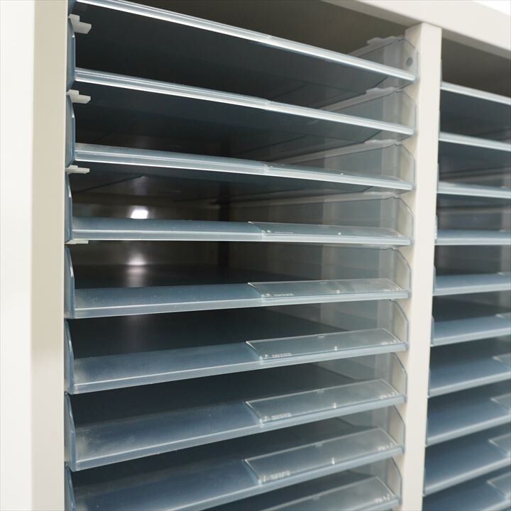 コクヨ 整理庫 ３列１８段 オープントレー W880 D400 H880 特価品（1）