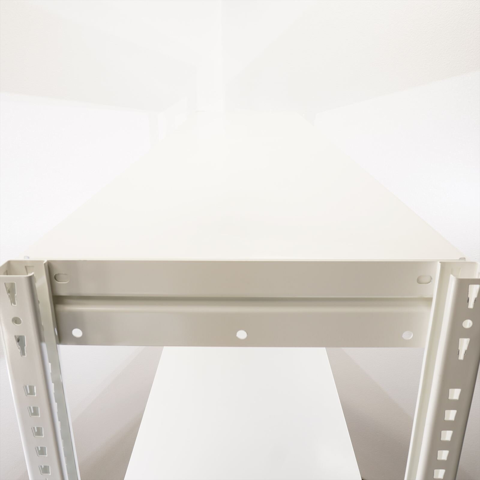 【自社便対応のみ】オカムラ 軽量棚 天地5段 100kg／1段 W1840 D450 H2100 ホワイト