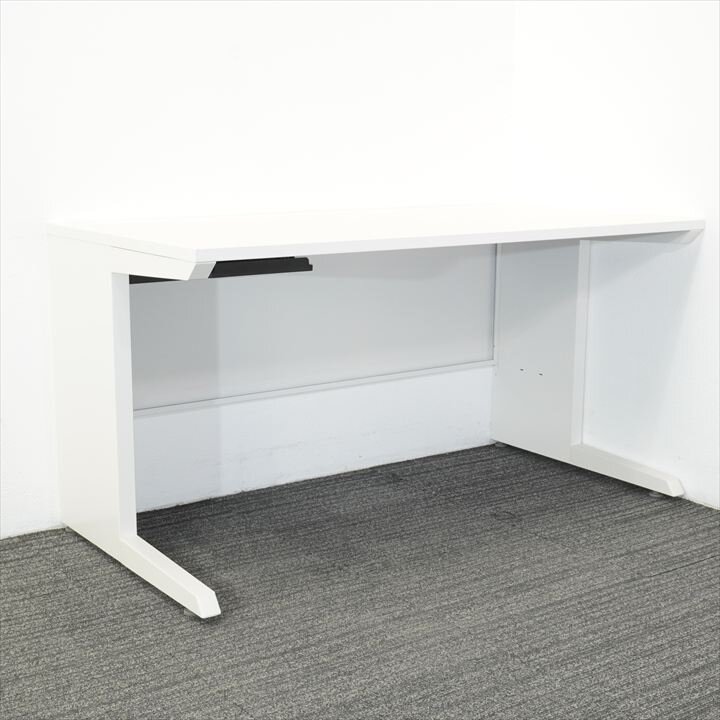 イトーキ ＣＺＲ 平机 147 H720 引出なし 