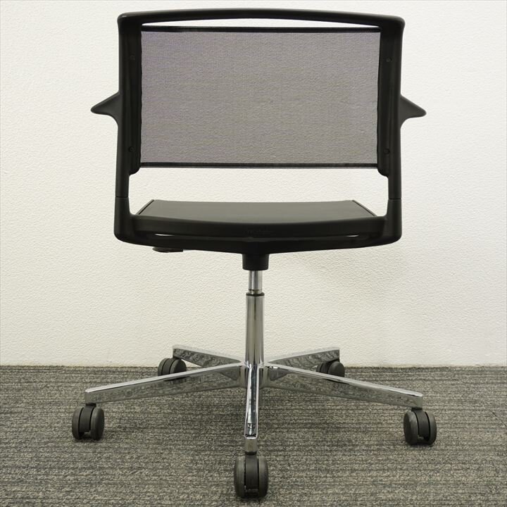 ウィルクハーン Aライン 肘付 ブラック