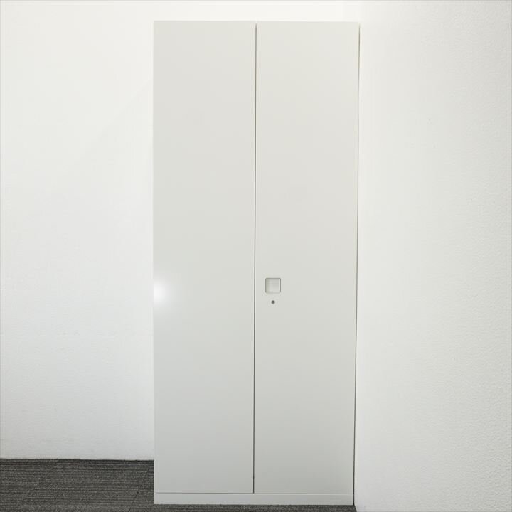 オカムラ レクトライン ワードローブ W900 D500 H2150 ZA75色