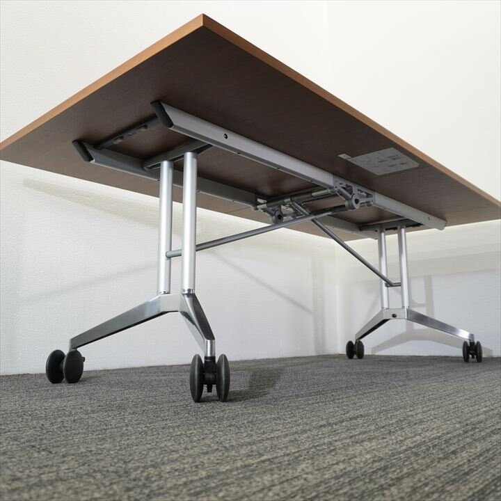 ウィルクハーン コンフェア Confair 折畳テーブル W2100 D1000 H720