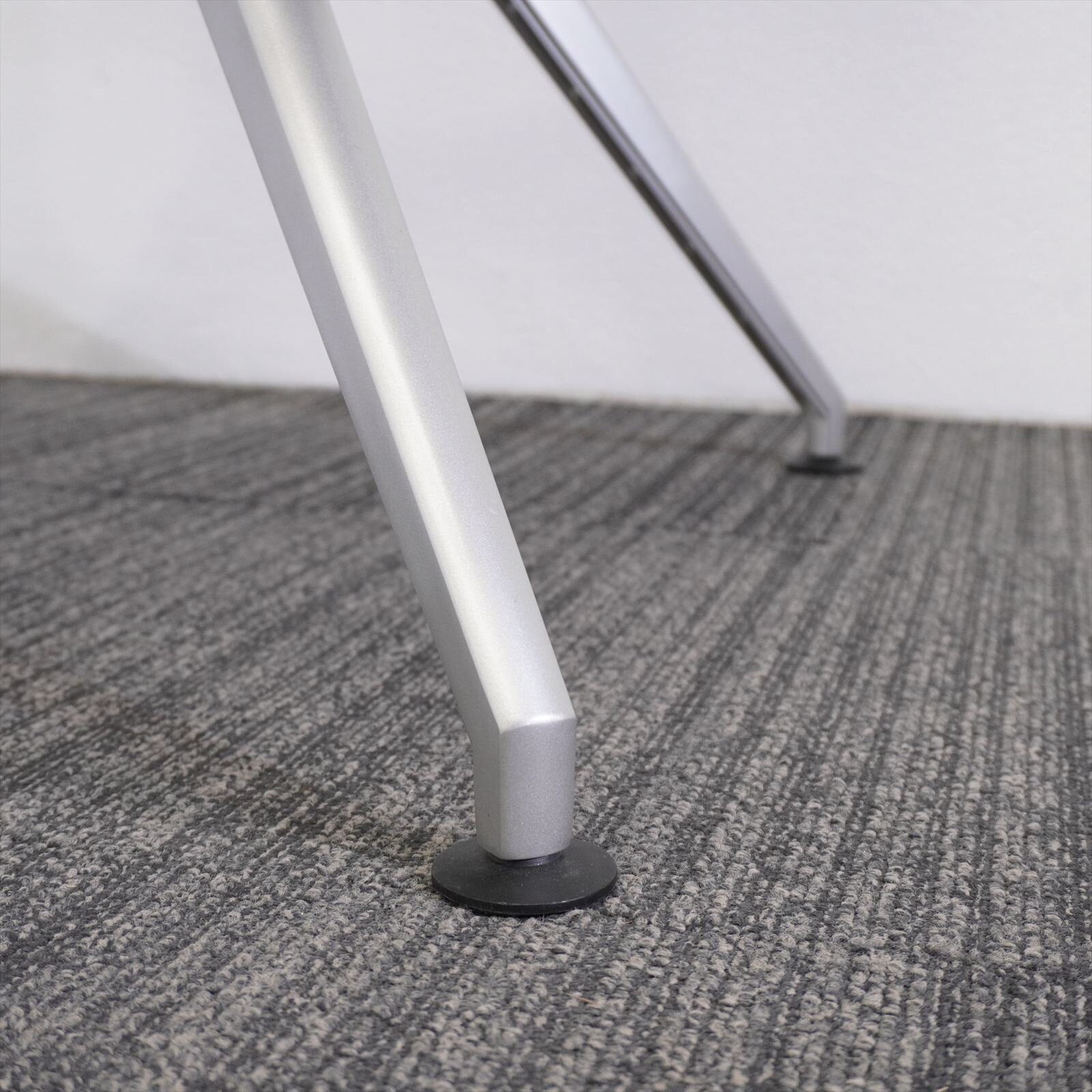 イトーキ ＤＤ ミーティングテーブル W900 D900 H700