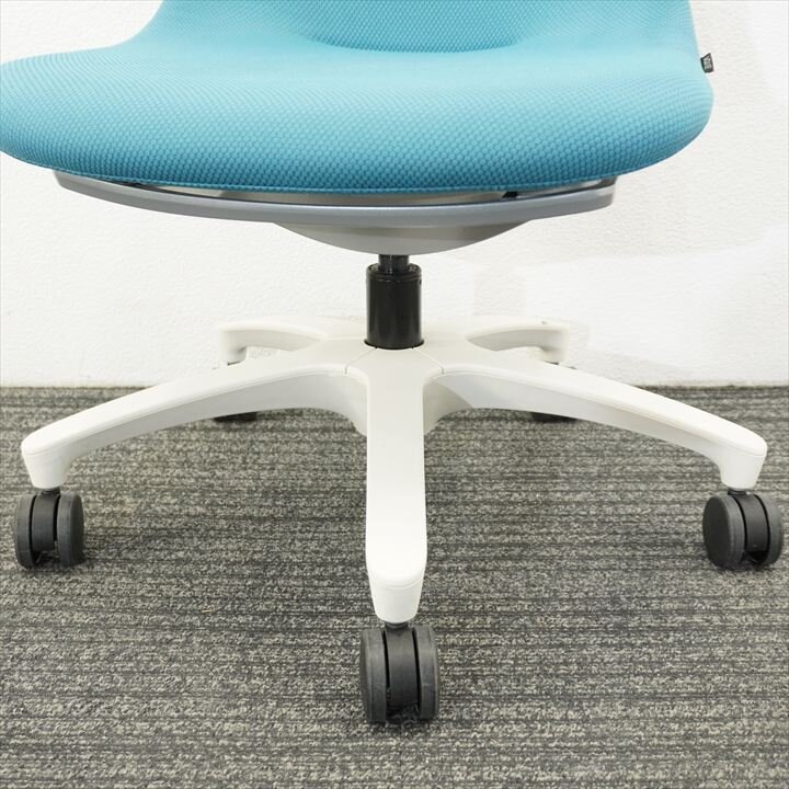 イトーキ モーブ 肘付 タピストリーブルー