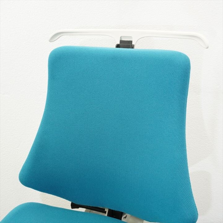 イトーキ エフ ハンガー付 ストロングブルー ホワイトシェル