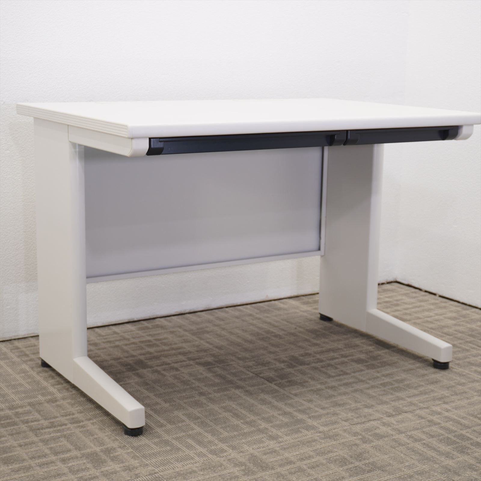 イトーキ CZ 平机 107 W9色