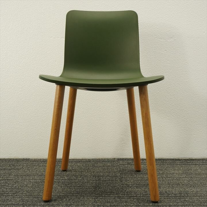 ヴィトラ ハル ＲＥ ウッドチェアー グリーン