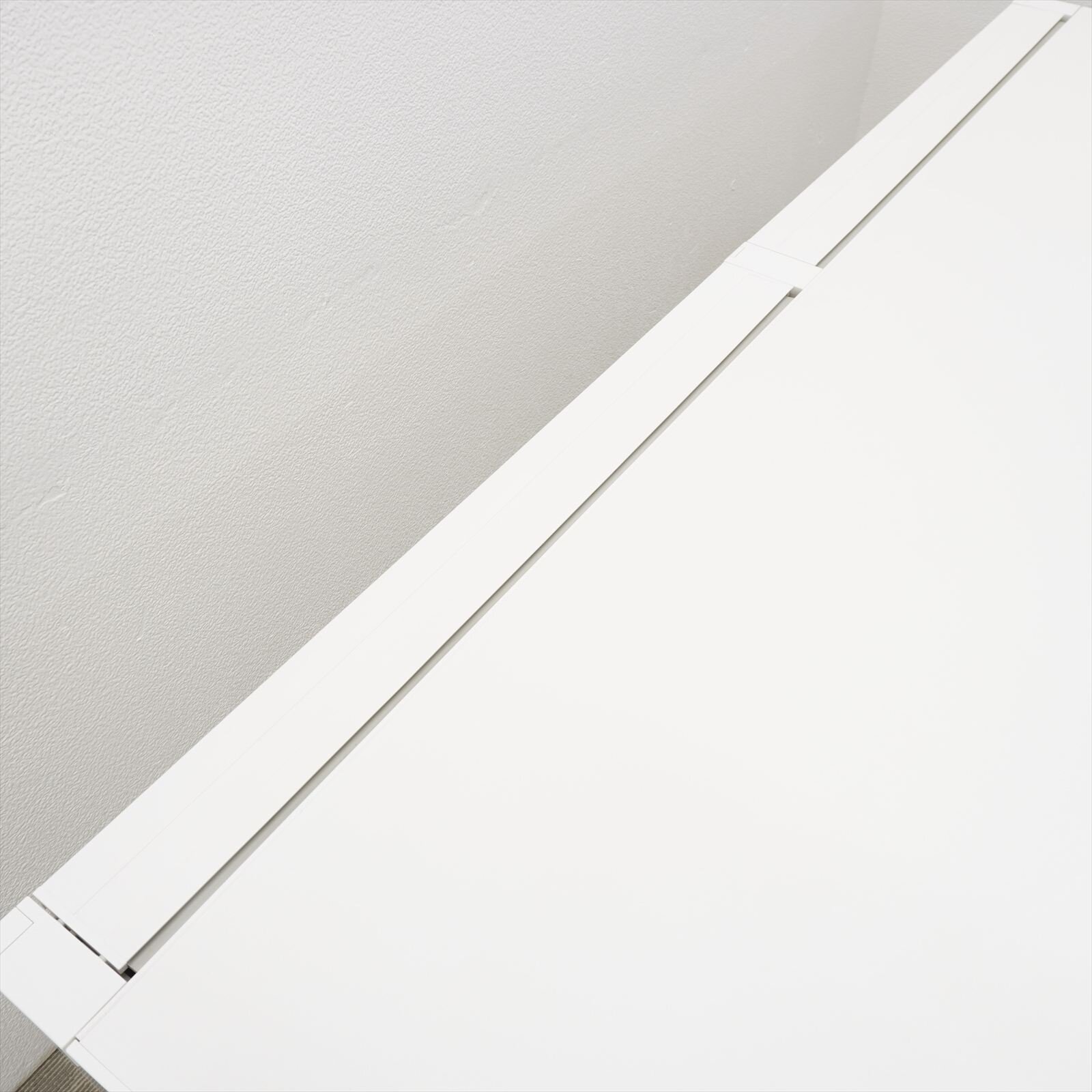 コクヨ ＩＳ 平机 187 H720 ホワイト 特価品