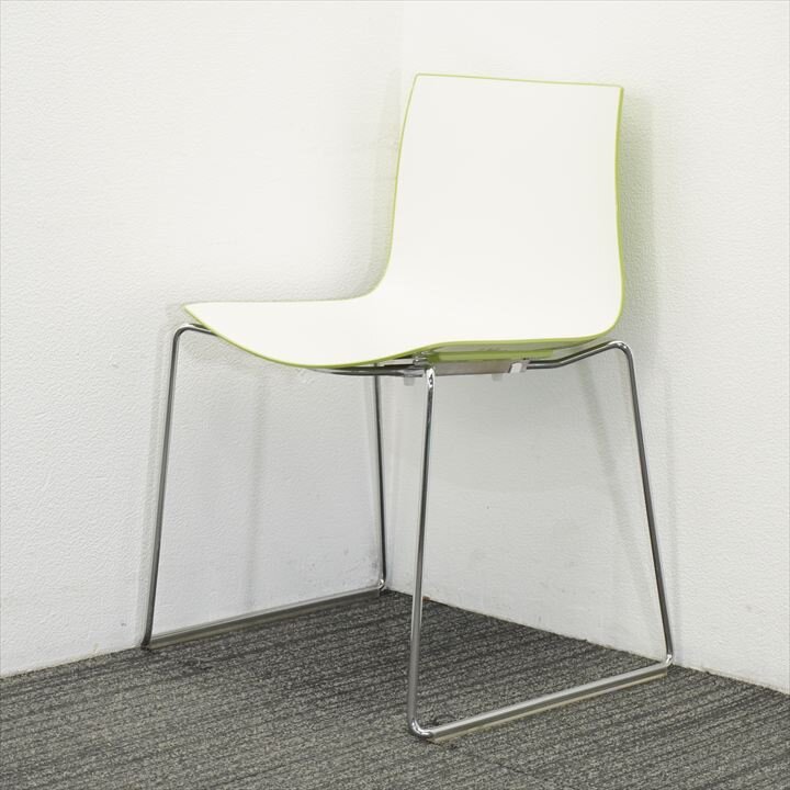 アルペール カティファ46 アームレスチェア グリーン