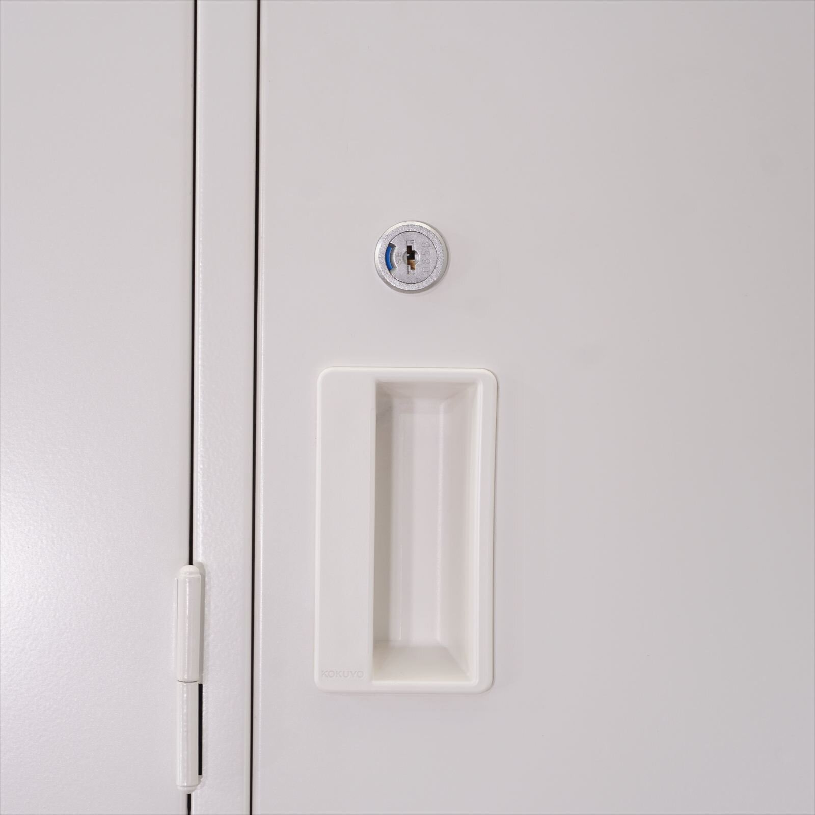 コクヨ LK 3人用ロッカー ホワイト