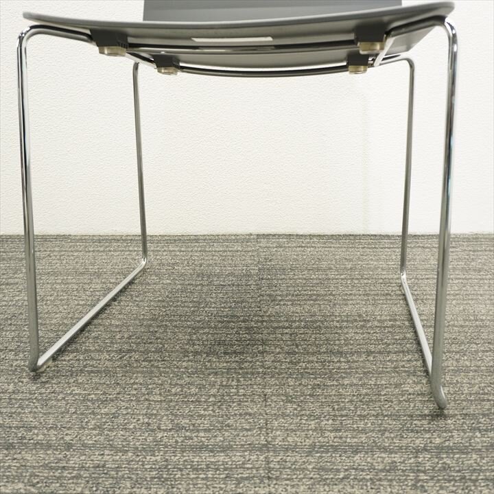 アンドリュー・ワールド フレックスチェアー グレー