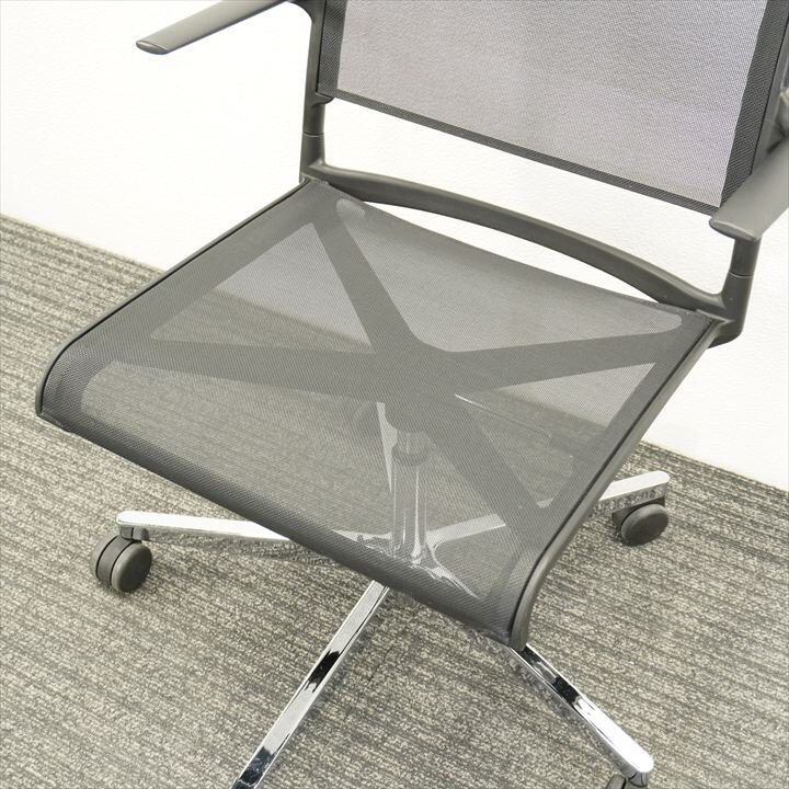 ウィルクハーン Aライン 肘付 ブラック