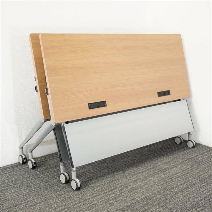 オカムラ インターアクトNT フラップテーブル 1560 幕板付 木目