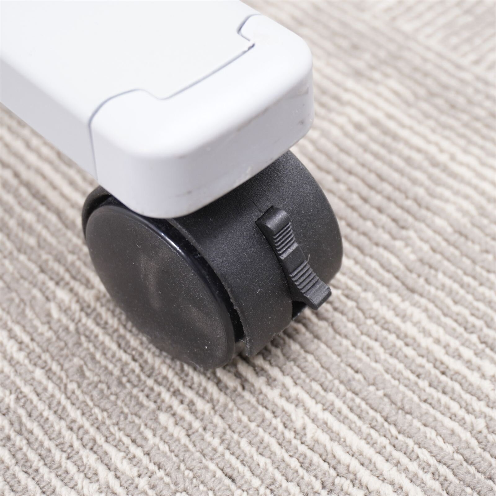 コクヨ 両面 ホワイトボード 脚付 36 特価品（4）