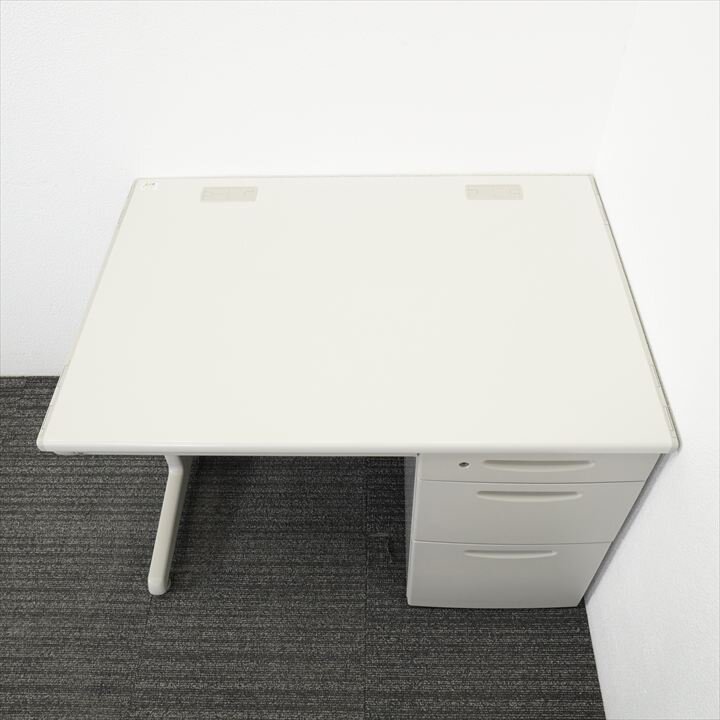 オカムラ SD－V 片袖机 107