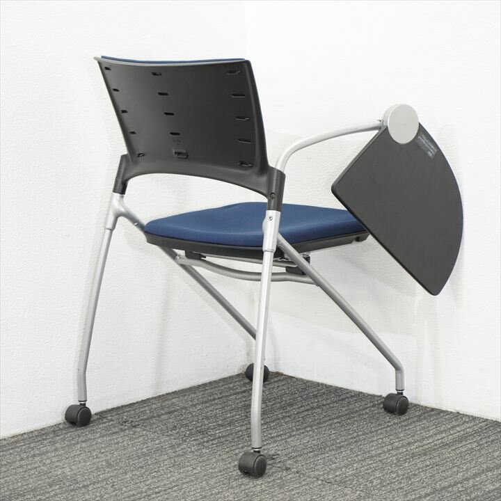 イトーキ マノス ミーティングチェア 背パッド付 メモ台付 ネイビーブルー ブラックシェル
